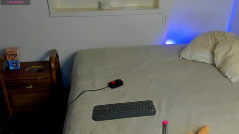 Aleja online show from January 19, 2026, 2:04 am