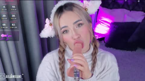 Snapshot of alejamillan1 chatting on January 5, 2025, 9:15 am night GTM -5 online show from January 5, 2025, 9:15 am