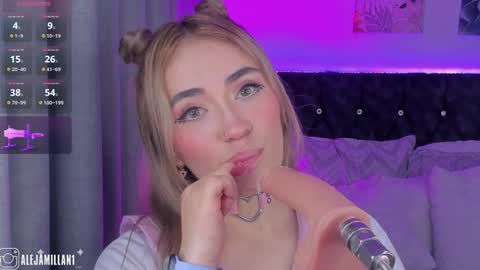 Snapshot of alejamillan1 chatting on February 3, 2025, 5:51 am night GTM -5 online show from February 3, 2025, 5:51 am