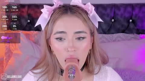 Snapshot of alejamillan1 chatting on March 5, 2025, 7:49 am night GTM -5 online show from March 5, 2025, 7:49 am