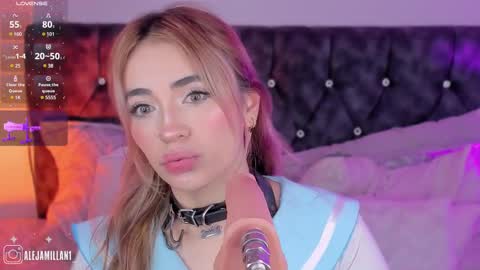 Snapshot of alejamillan1 chatting on March 7, 2025, 8:02 am night GTM -5 online show from March 7, 2025, 8:02 am