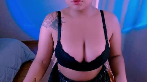 Snapshot of alejandra_conde chatting on May 4, 2026, 9:22 pm Alejandra online show from May 4, 2026, 9:22 pm
