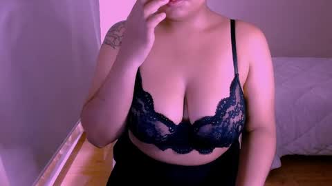 Snapshot of alejandra_conde chatting on May 31, 2026, 5:09 pm Alejandra online show from May 31, 2026, 5:09 pm