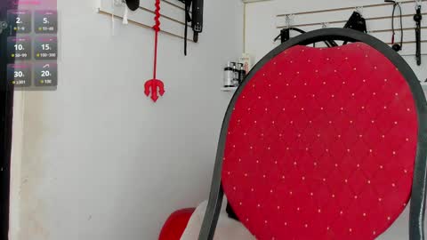 Snapshot of alejandra_dunn chatting on February 13, 2025, 1:05 pm Alejandra online show from February 13, 2025, 1:05 pm