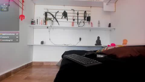 Snapshot of alejandra_dunn chatting on February 26, 2025, 7:49 pm Alejandra online show from February 26, 2025, 7:49 pm