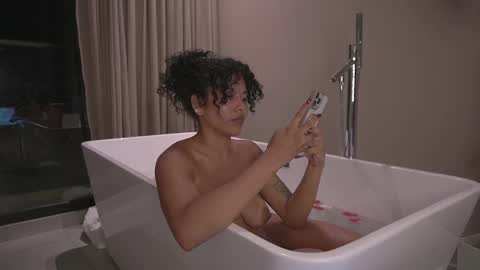 O.F alejandra h1998 stream 300 pm - 1100 pm online show from December 21, 2024, 6:41 am