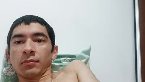 alejandro394314 online show from June 22, 2026, 9:12 pm