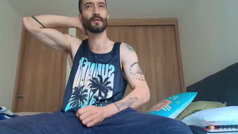 Alejandro Hernndez online show from October 11, 2025, 7:45 pm