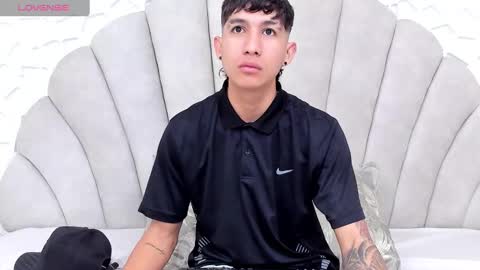 Alejo online show from March 3, 2025, 12:16 pm