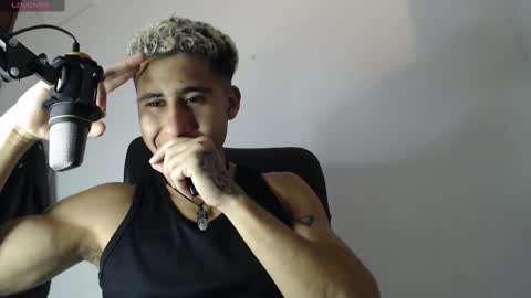 Snapshot of alejandrojf_00 chatting on December 8, 2024, 7:32 pm Daiki jack online show from December 8, 2024, 7:32 pm