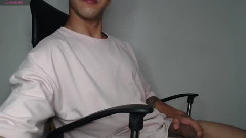 Snapshot of alejandrojf_00 chatting on December 13, 2024, 7:25 am Daiki jack online show from December 13, 2024, 7:25 am