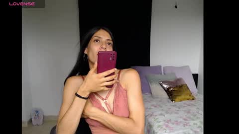 alejaxxxhot online show from May 29, 2026, 7:34 pm