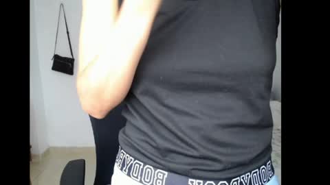 Snapshot of alejaxxxhot chatting on June 7, 2026, 3:27 pm alejaxxxhot online show from June 7, 2026, 3:27 pm