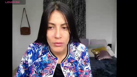 Snapshot of alejaxxxhot chatting on June 18, 2026, 7:18 pm alejaxxxhot online show from June 18, 2026, 7:18 pm