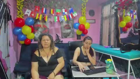 Snapshot of alejita_smithh chatting on June 16, 2026, 1:36 pm zoe and Kataleya online show from June 16, 2026, 1:36 pm