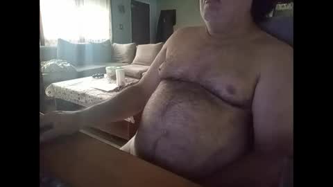 alejito16 online show from March 31, 2026, 10:59 am