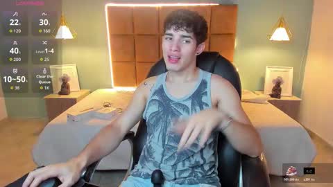 ALejoo Saenz online show from November 11, 2025, 2:44 am