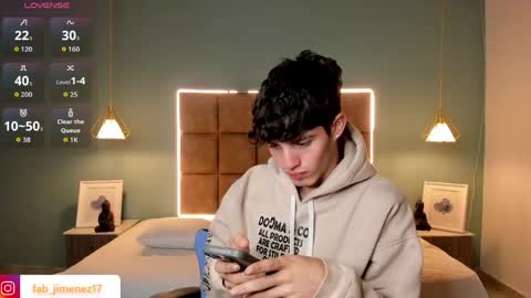 ALejoo Saenz online show from April 13, 2026, 2:50 am