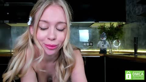 Snapshot of aleksa_cutie chatting on January 3, 2025, 3:44 pm Next stream - 2 dec - online show from January 3, 2025, 3:44 pm