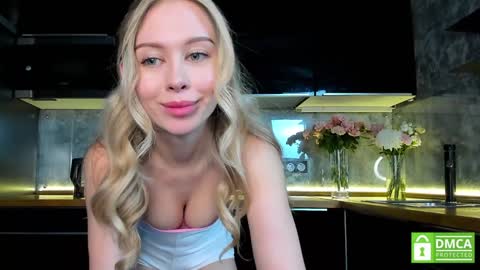 Snapshot of aleksa_cutie chatting on January 18, 2025, 10:39 am Next stream - 2 dec - online show from January 18, 2025, 10:39 am