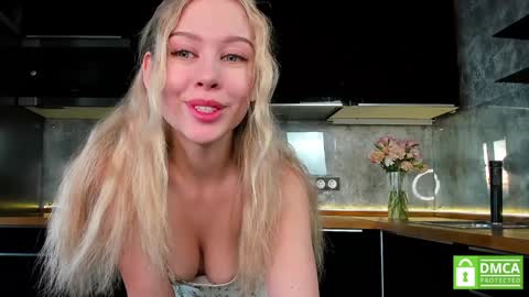 Snapshot of aleksa_cutie chatting on January 23, 2025, 9:50 am Next stream - 2 dec - online show from January 23, 2025, 9:50 am