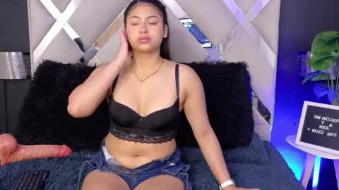 Snapshot of aleksa_way chatting on May 1, 2026, 3:49 pm Aleksa online show from May 1, 2026, 3:49 pm
