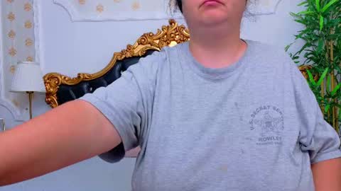 alesha_arabian_ online show from June 16, 2026, 12:57 am