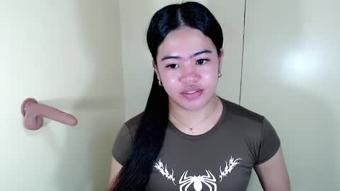 Snapshot of alesha_vibe_me chatting on August 1, 2026, 1:21 pm alesha_vibe_me online show from August 1, 2026, 1:21 pm
