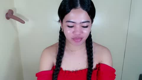 Snapshot of alesha_vibe_me chatting on August 3, 2026, 2:11 pm alesha_vibe_me online show from August 3, 2026, 2:11 pm