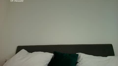 Snapshot of alesia02 chatting on March 25, 2026, 1:00 am alesia02 online show from March 25, 2026, 1:00 am