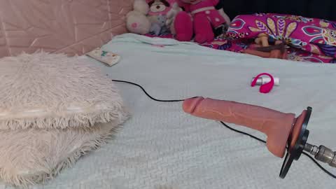 Aleska online show from May 17, 2026, 9:49 am