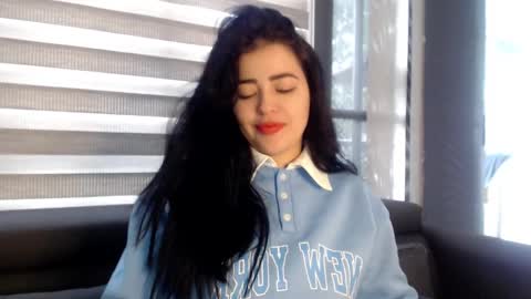 Snapshot of aleska__bell chatting on February 4, 2025, 1:27 pm Aleska online show from February 4, 2025, 1:27 pm