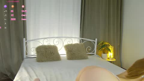 Snapshot of alessamay chatting on May 8, 2026, 8:36 pm alessamay online show from May 8, 2026, 8:36 pm