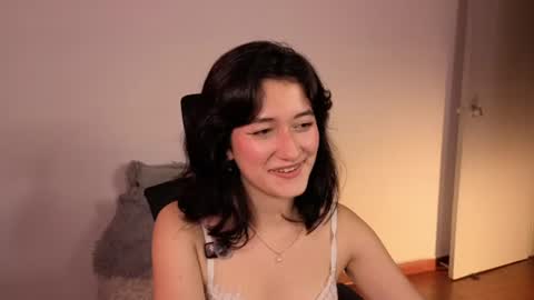 Snapshot of alessandralb chatting on July 6, 2026, 8:44 pm Alessandra Leblanc online show from July 6, 2026, 8:44 pm