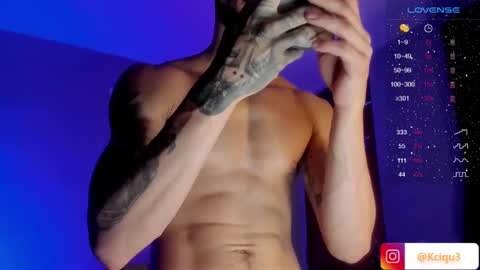 Snapshot of alessandro_dibellucci chatting on February 23, 2025, 11:47 pm Kciqu3 Independent model online show from February 23, 2025, 11:47 pm