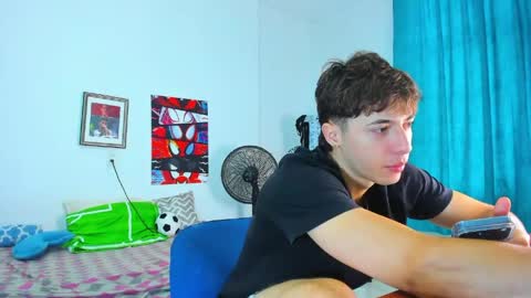 Alessandro Dybala online show from May 23, 2026, 1:04 pm