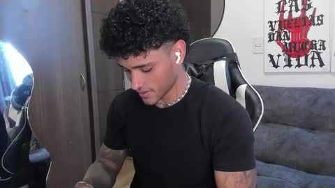 Alessandro Vanni online show from December 20, 2025, 3:19 pm