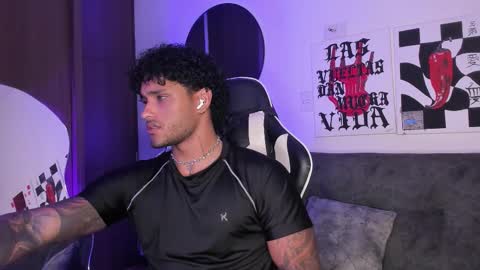 Alessandro Vanni online show from March 10, 2026, 2:49 am