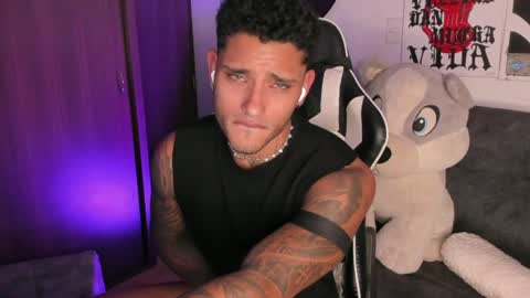 Alessandro Vanni online show from July 28, 2026, 9:58 pm