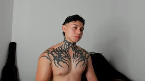 Alessandro online show from March 27, 2026, 1:22 am