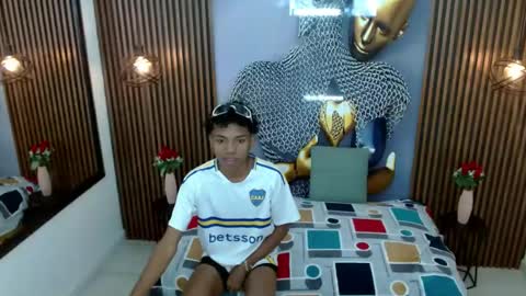 Snapshot of alessandroblack_ chatting on July 23, 2026, 12:03 pm alessandroblack_ online show from July 23, 2026, 12:03 pm