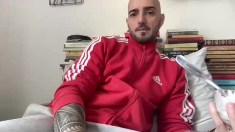 alessandromori91 online show from March 11, 2026, 2:12 pm