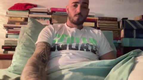 alessandromori91 online show from April 8, 2026, 8:31 pm