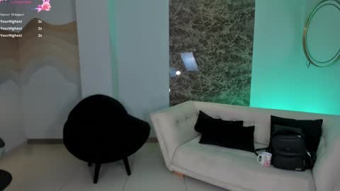 ALESSA ROMERO  online show from January 16, 2025, 1:58 am