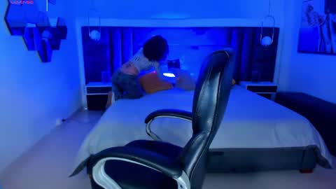 ALESSA ROMERO  online show from June 22, 2026, 8:06 pm