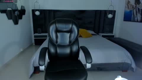 ALESSA ROMERO  online show from June 24, 2026, 8:08 pm