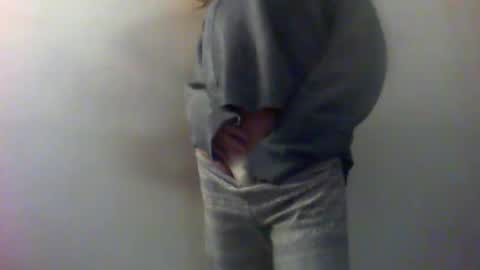 alessia_2025 online show from October 28, 2025, 8:07 am