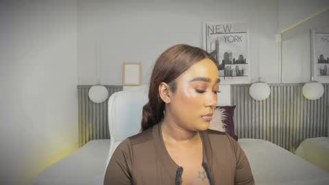 Yy  online show from May 11, 2026, 8:50 pm
