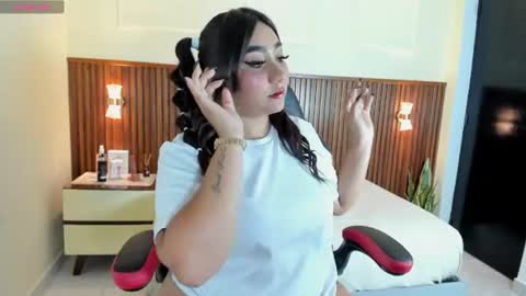  ALESSIA  online show from July 22, 2026, 9:39 pm
