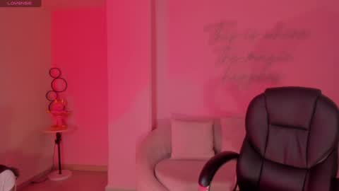 Alessia  online show from December 24, 2024, 5:13 pm